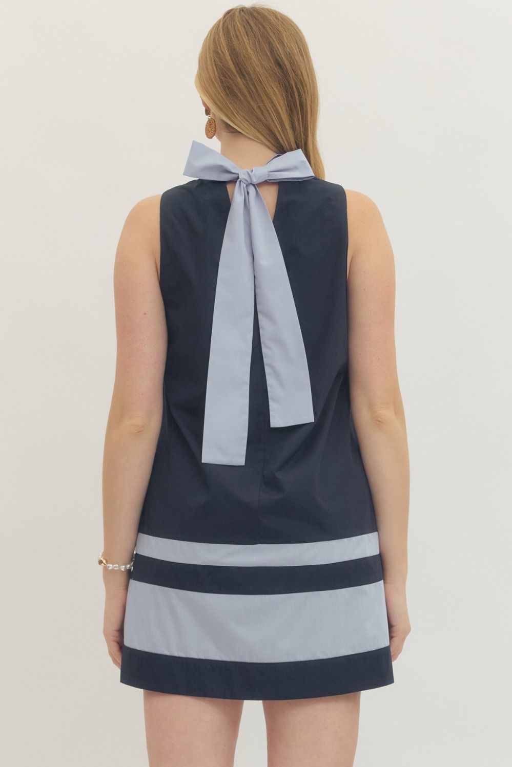 D30534 SHORT DRESS WITH BOW NECK