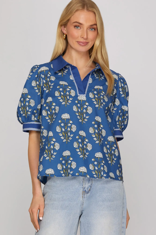 SHE & SKY PUFF SHORT SLEEVE DAMASK COLLARED TOP